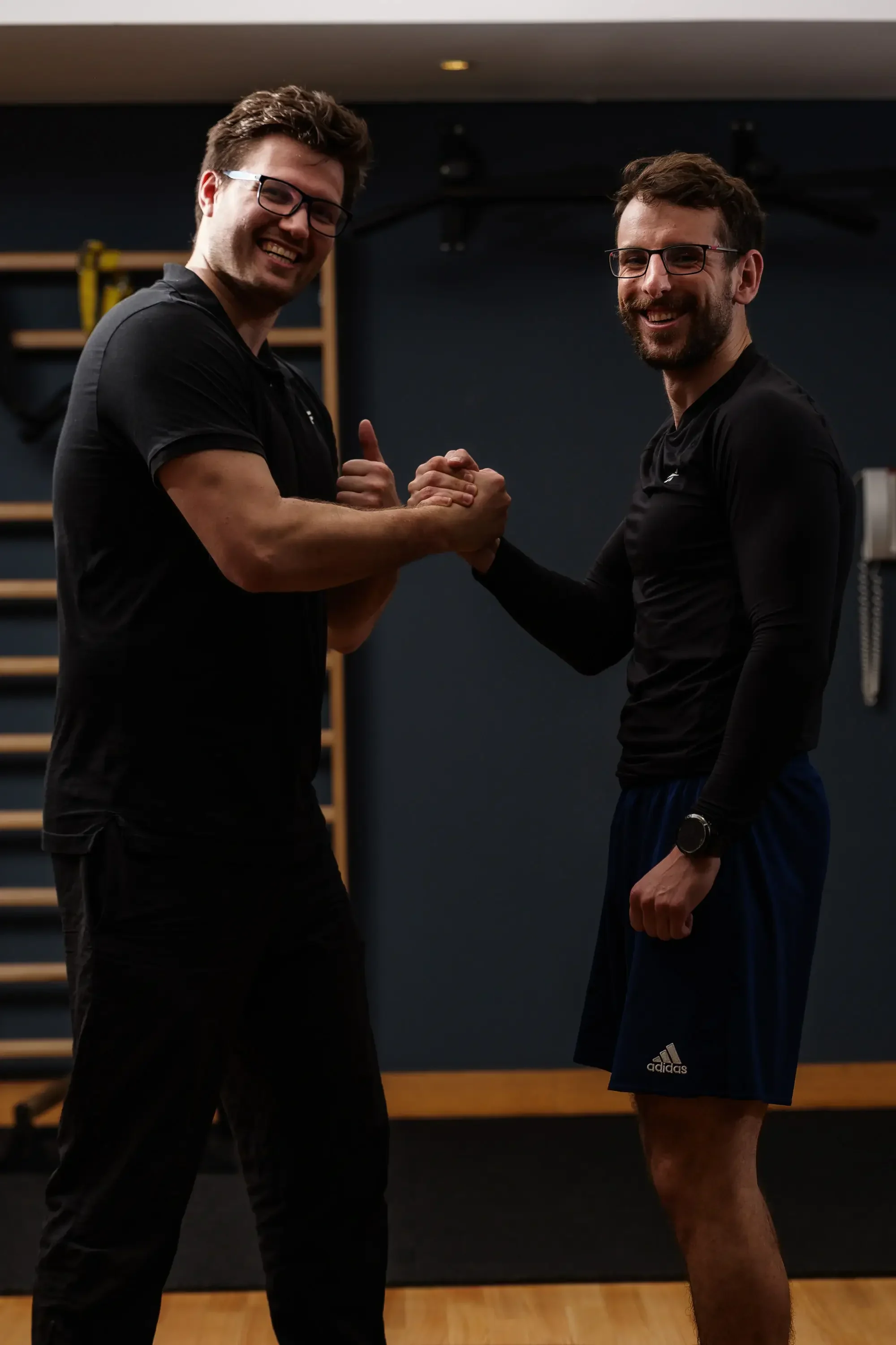 Treningi kobiet Kraków – poprawa sylwetki i pewności siebie